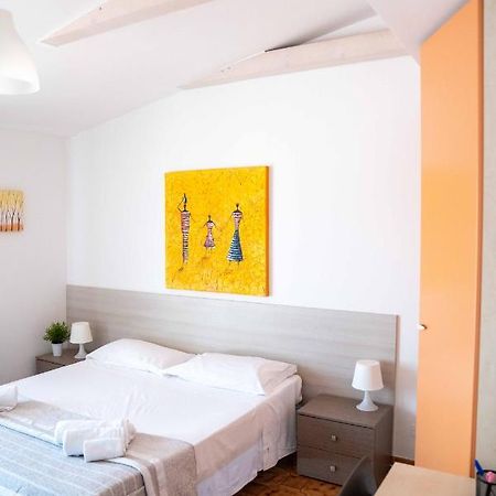 גריסוליאה Queen'S Bed & Breakfast מראה חיצוני תמונה