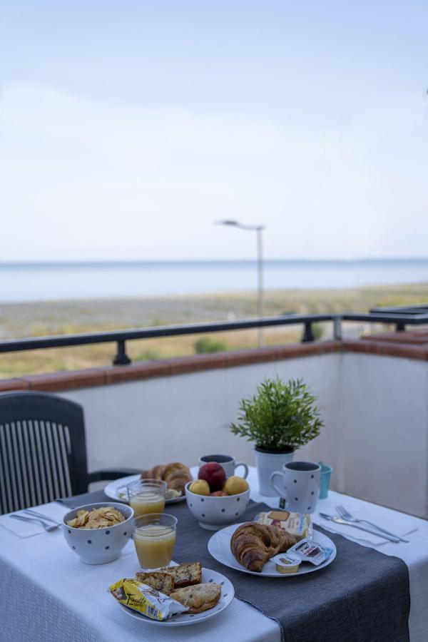 גריסוליאה Queen'S Bed & Breakfast מראה חיצוני תמונה