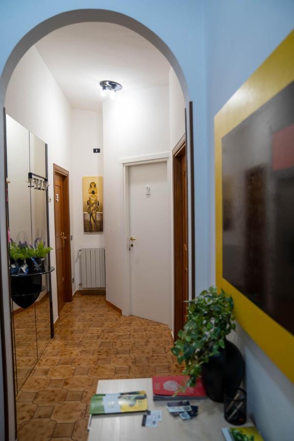 גריסוליאה Queen'S Bed & Breakfast מראה חיצוני תמונה